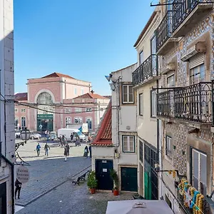 Charming In Alfama Lisboa